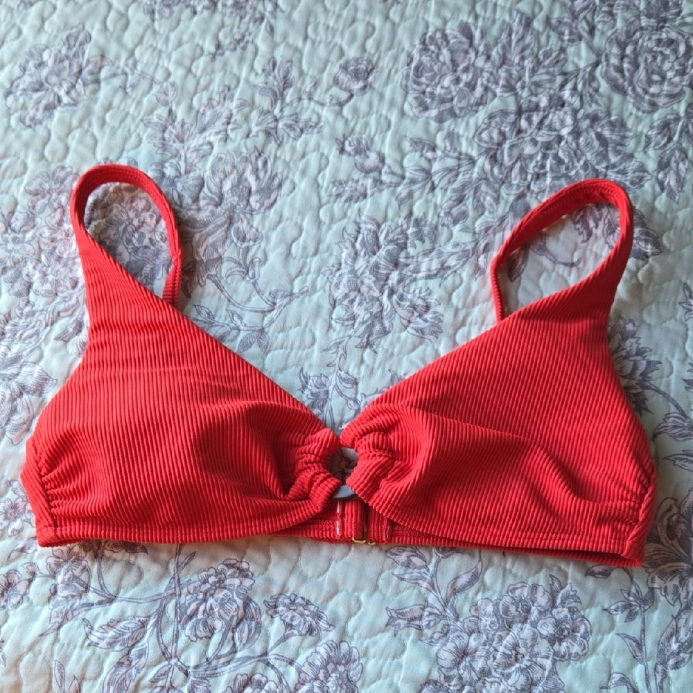 Red Textured Bikini with Knotted Front